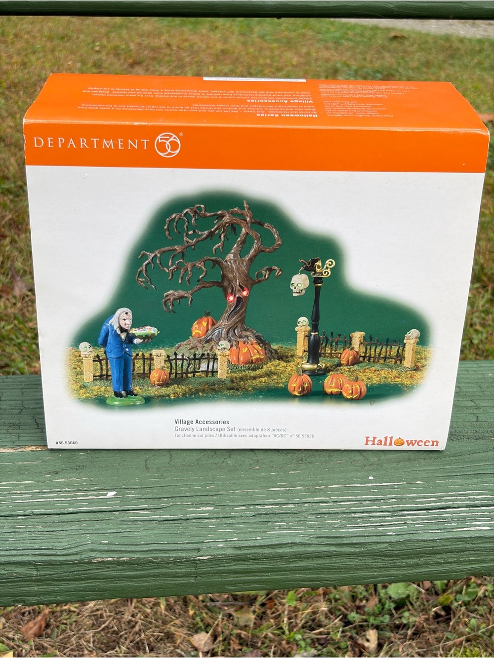 Dept 56 Halloween Village Lighted Gravely Landscape Set Of 8 - Never Displayed